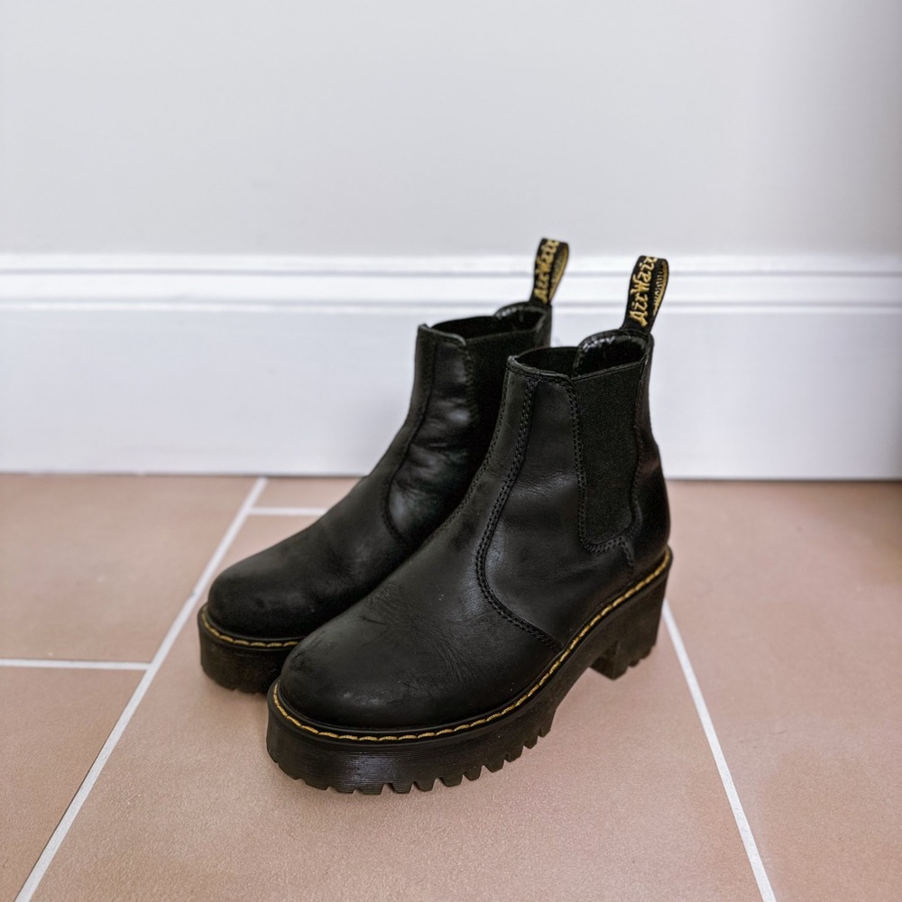 Dr. Martens Rometty Chelsea Boots